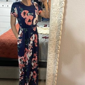 Floral Maxi Dress with Pockets
